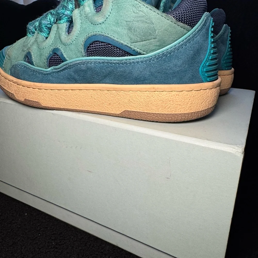 Women’s Lanvin curb sneakers turquoise - Picture 3 of 9